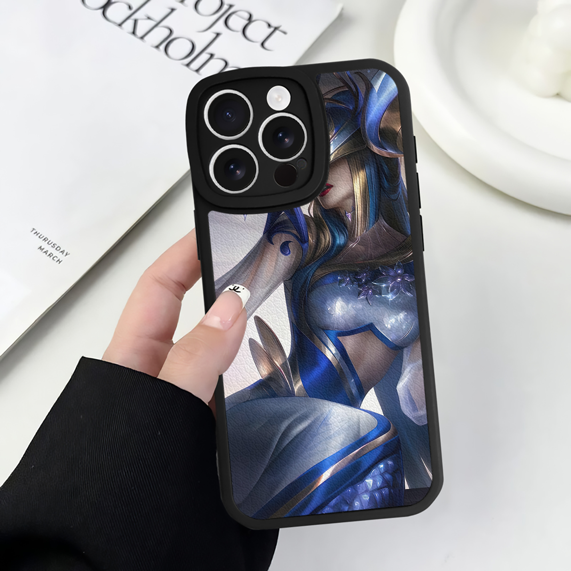 リーグ・オブ・レジェンド League of Legends LOL 【iPhone 16シリーズ対応】シリコンスマホケース（レザー調） 材質：シリコン